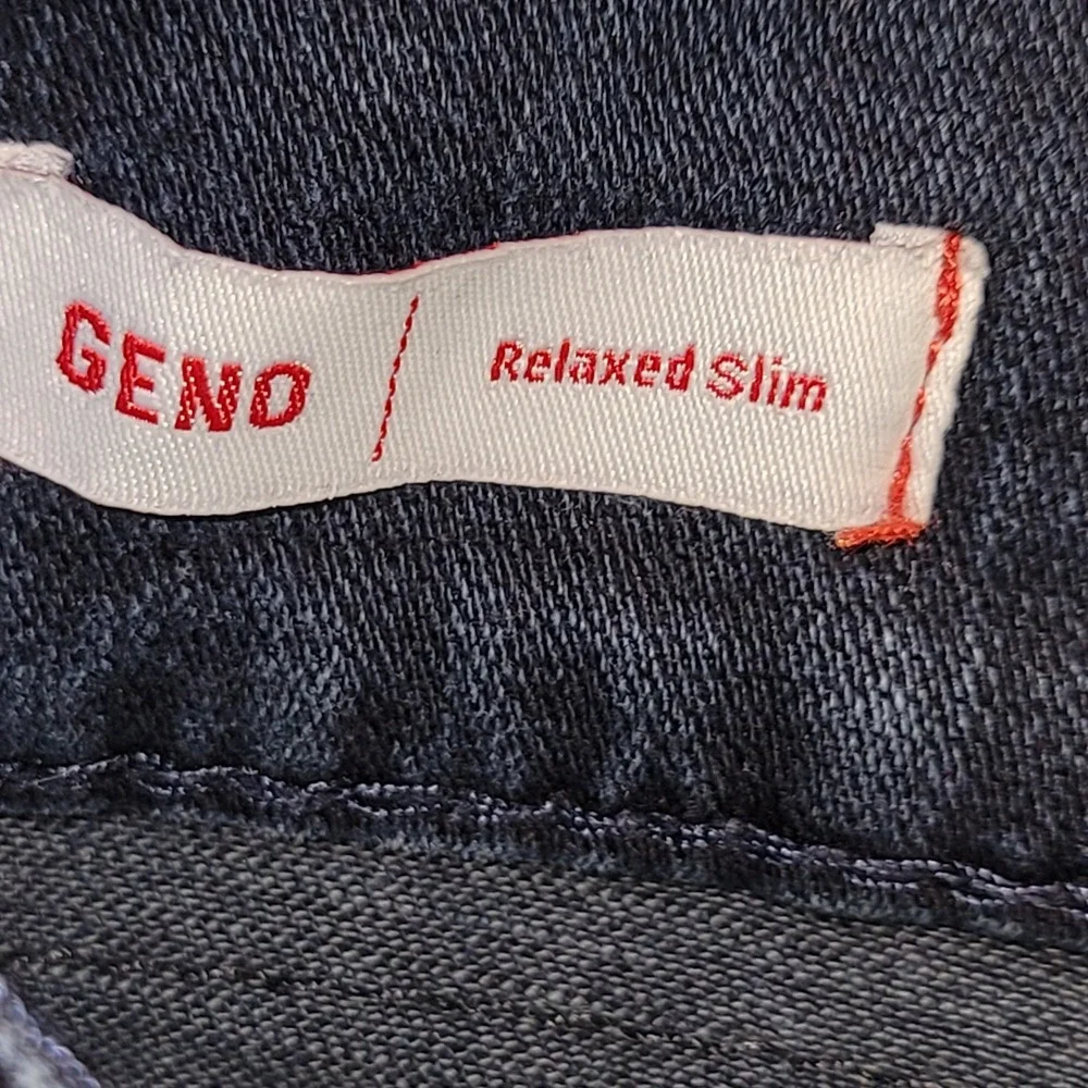 True Religion Geno Relaxed Slim Jeans Mens 34 Dark Wash Denim Whiskered Blue